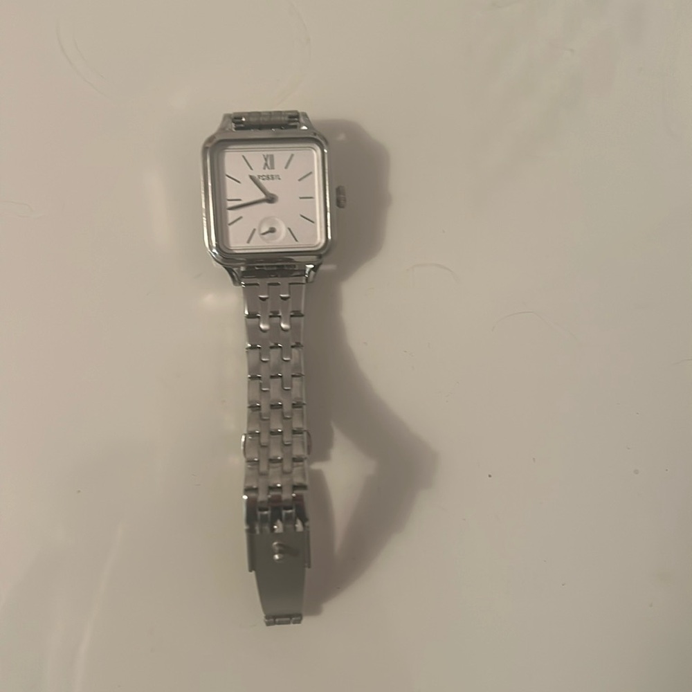 Fossil sliver watch